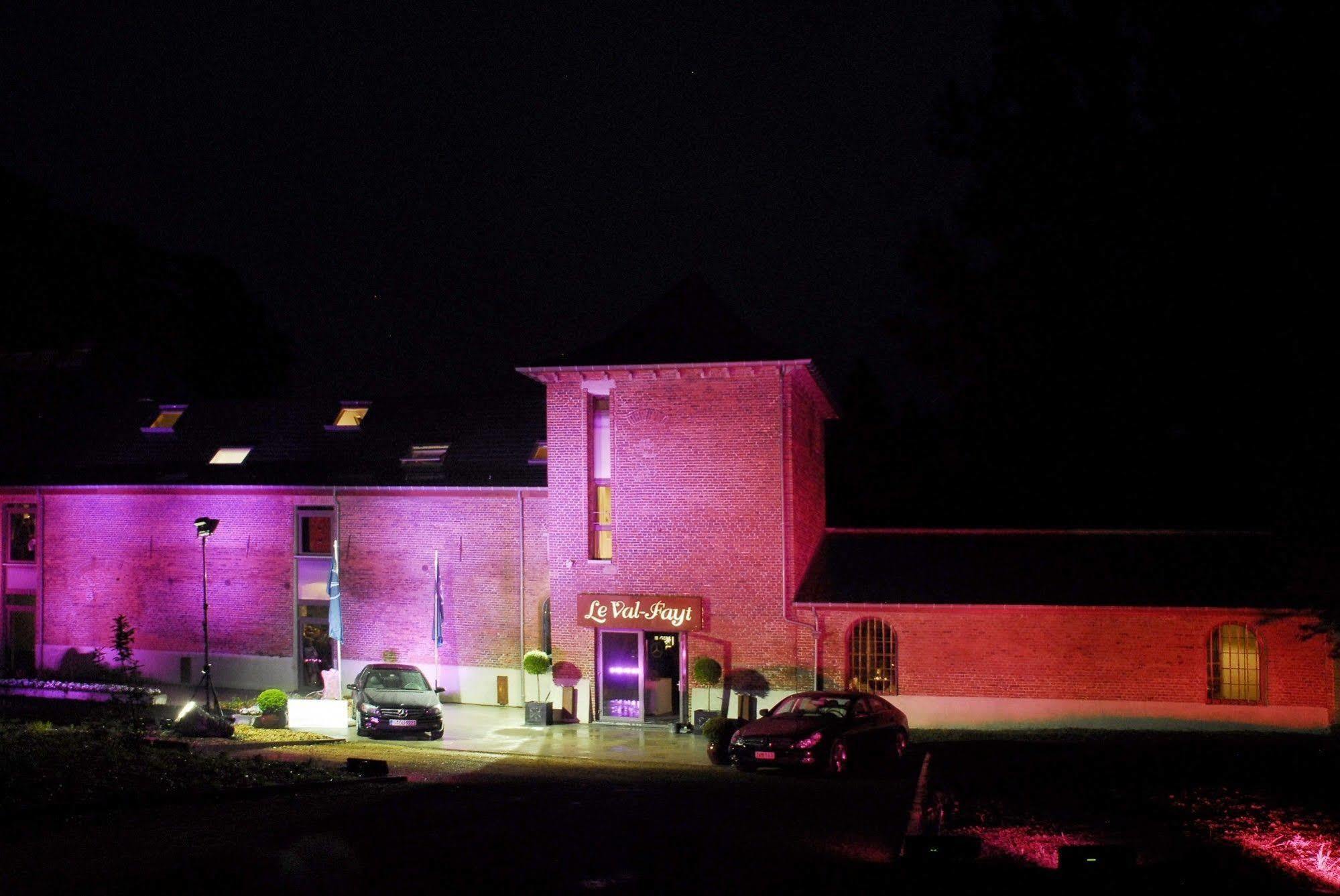 Hotel Le Val-Fayt Екстериор снимка